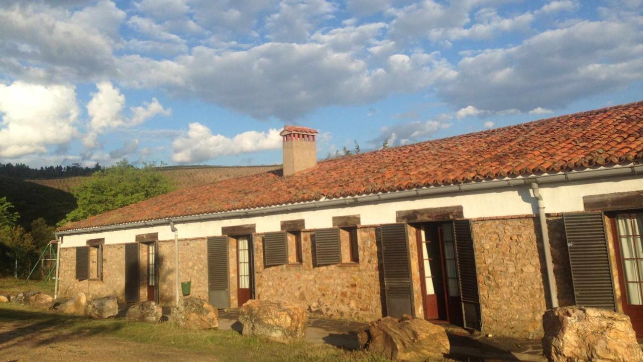 La Alberguería complejo rural Cañamero Exterior foto
